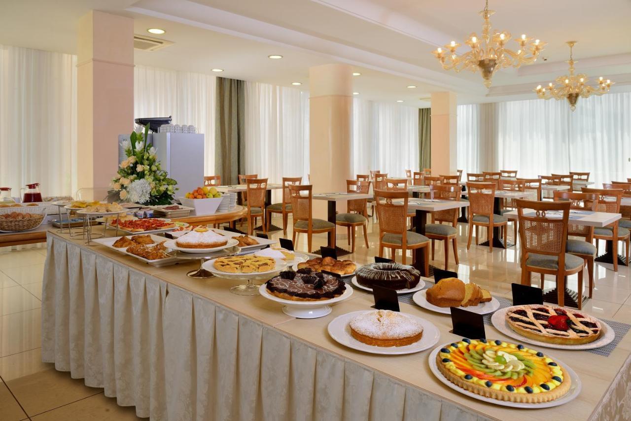Hotel Elisir ริมินี ภายนอก รูปภาพ