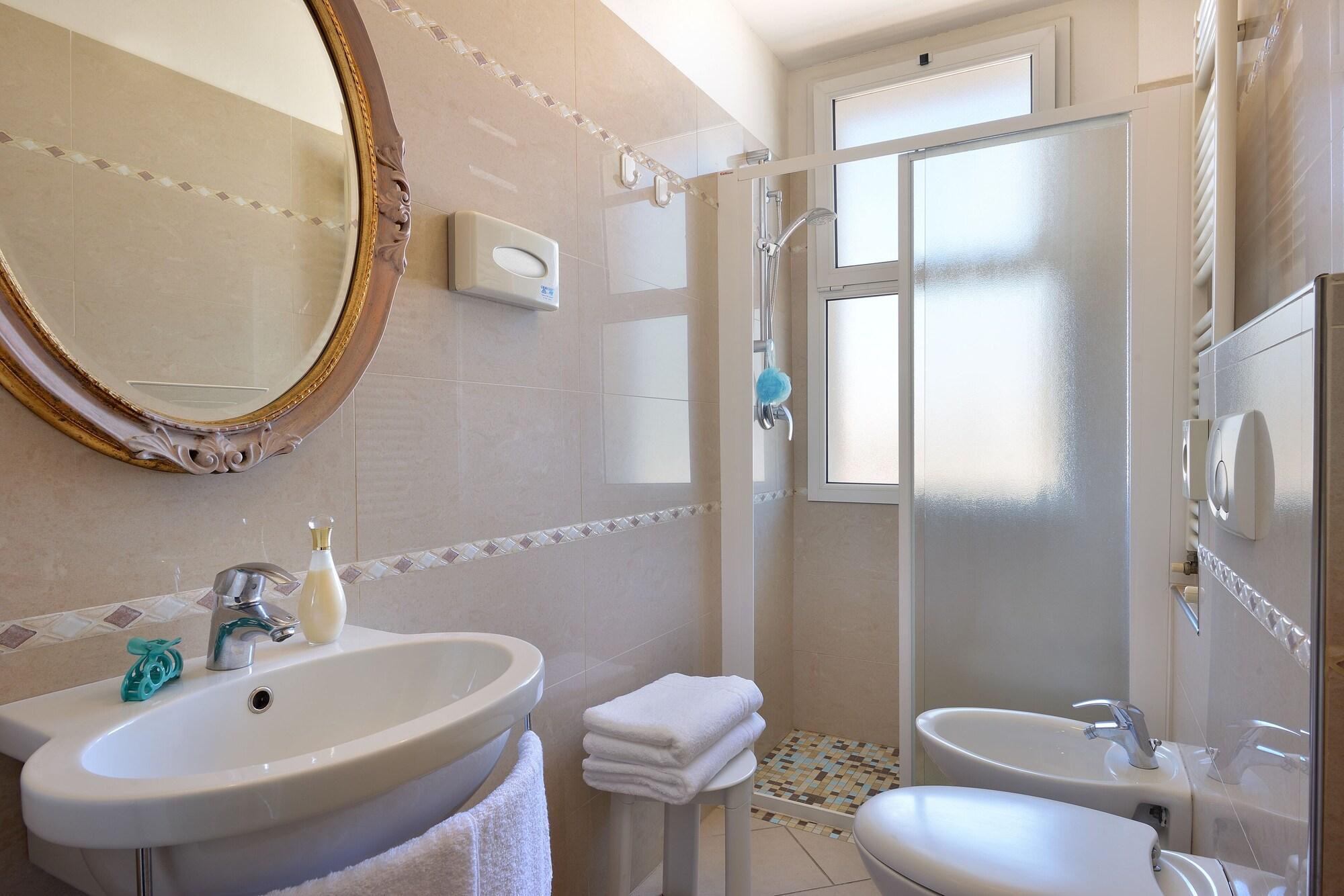 Hotel Elisir ริมินี ภายนอก รูปภาพ