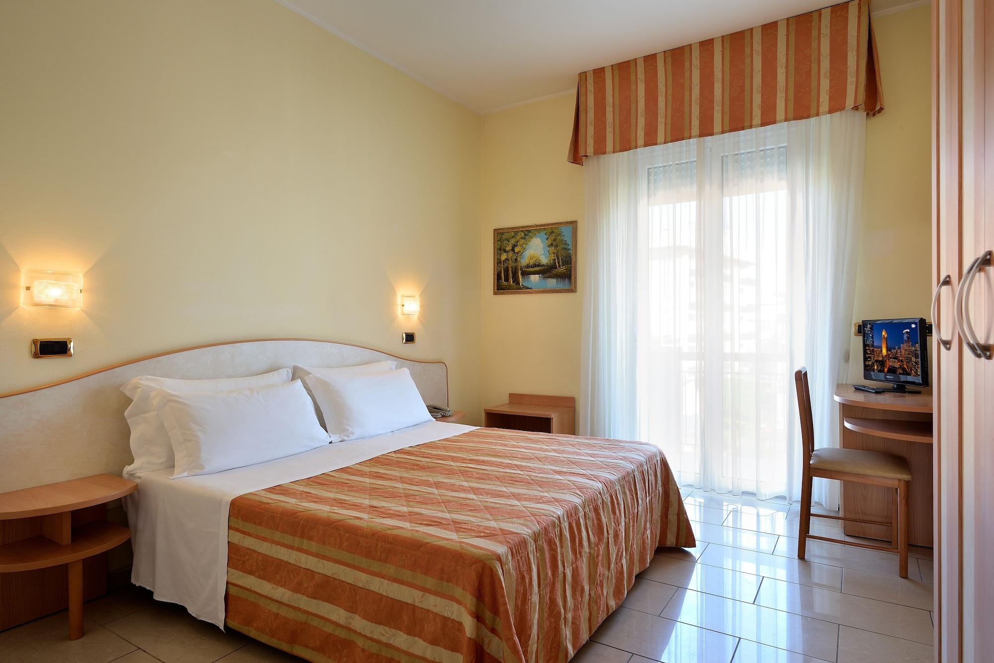 Hotel Elisir ริมินี ภายนอก รูปภาพ
